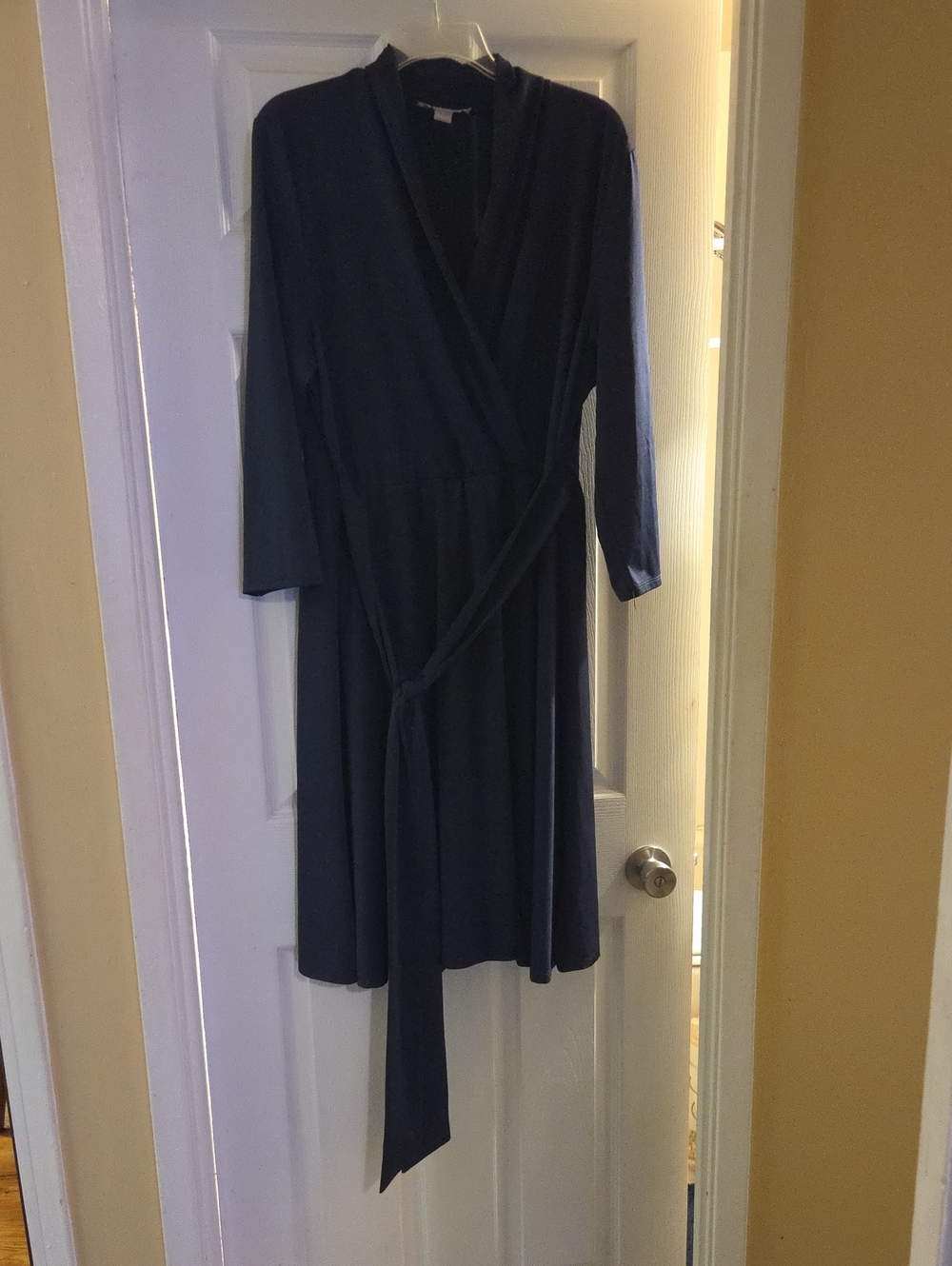 Elegant Wrap Dress with Tie Belt in Navy